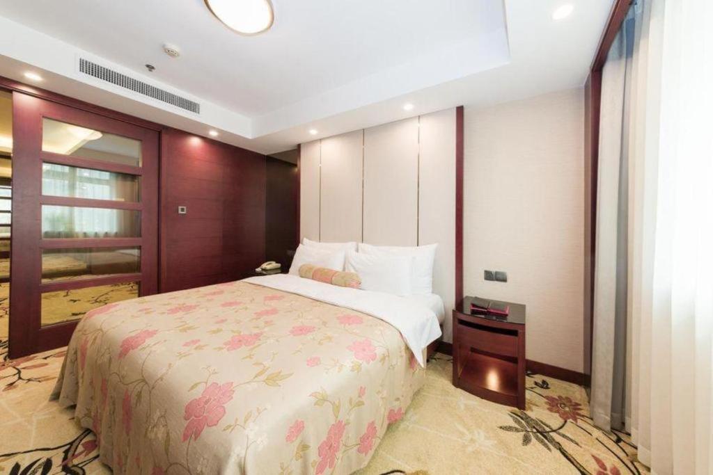 Dalian Liangyun Hotel Kültér fotó